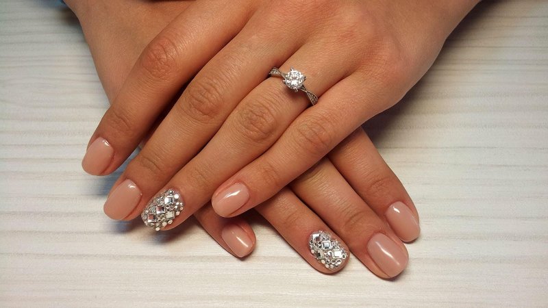 Rhinestone nails manicure