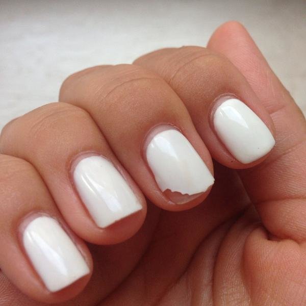 Why gel polish does not hold