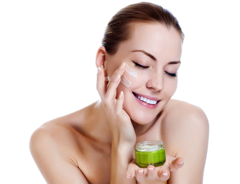 Top moisturizing creams for skin peeling