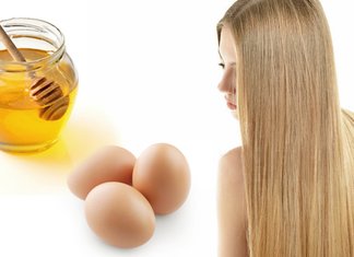 Hair mask with honey and egg