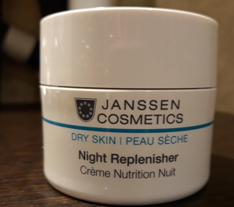 Night Replenisher Janssen face cream