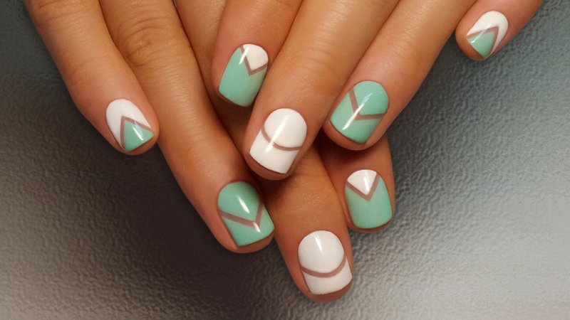 Scotch tape manicure