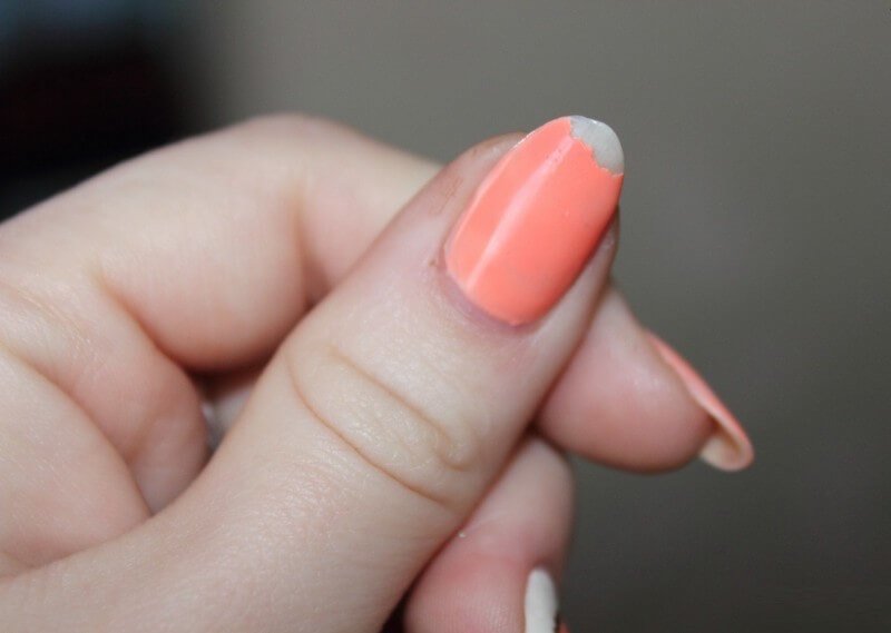 Errors that prevent gel polish from sticking