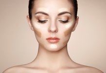 How to make strobe makeup?