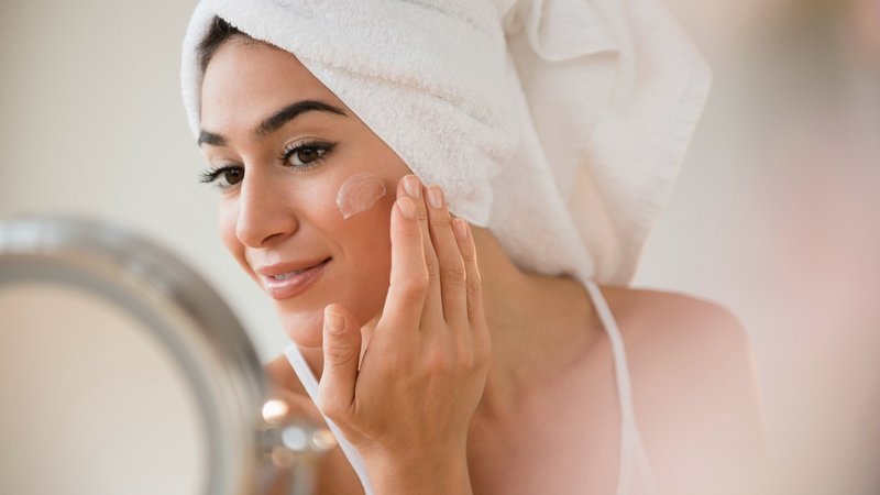 How to properly care for your skin after lifting?