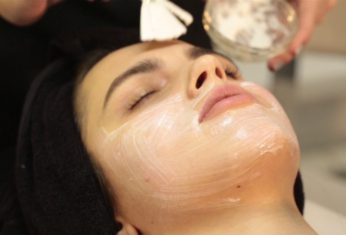 Facial peeling