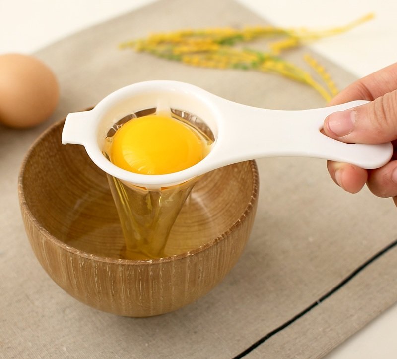 Egg yolk for making hair mask