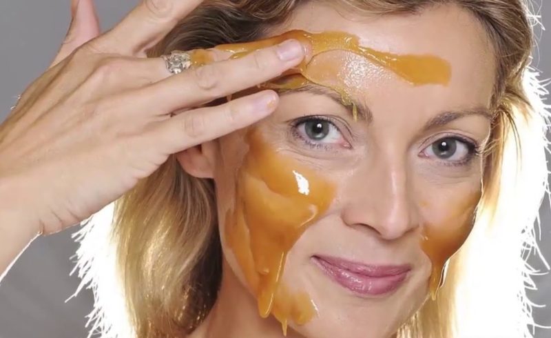 Honey nourishing face mask