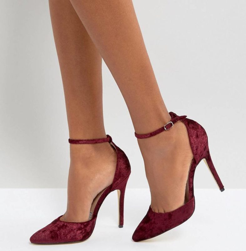 Girl in velvet dorsi with ankle strap