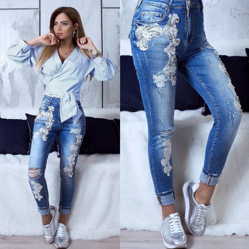 Jeans with decor