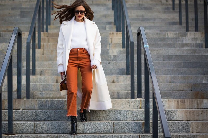 Cropped trousers for fall