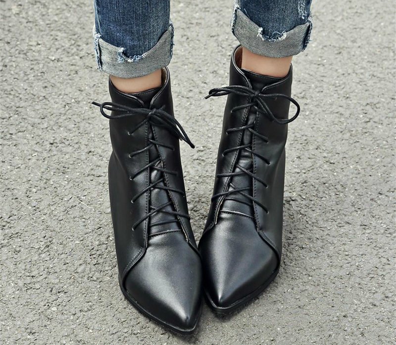 Fashionable pointed toe autumn shoes