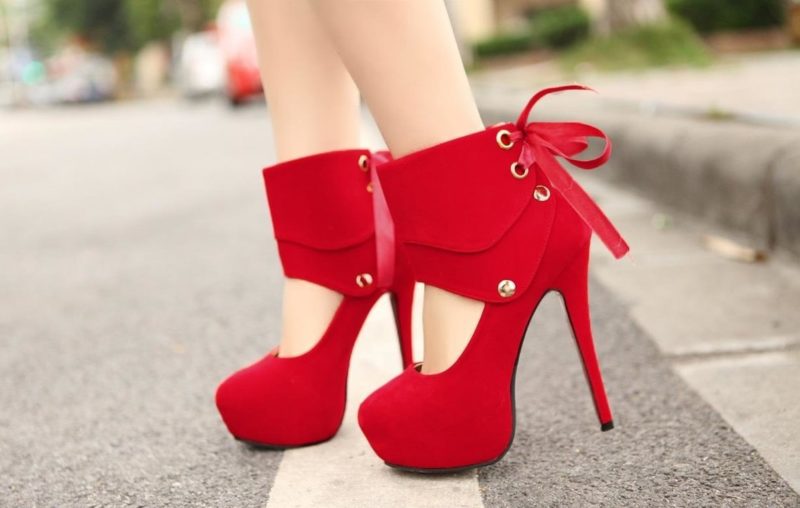 Original red shoes