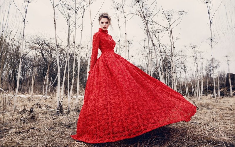 Red dress with a full skirt