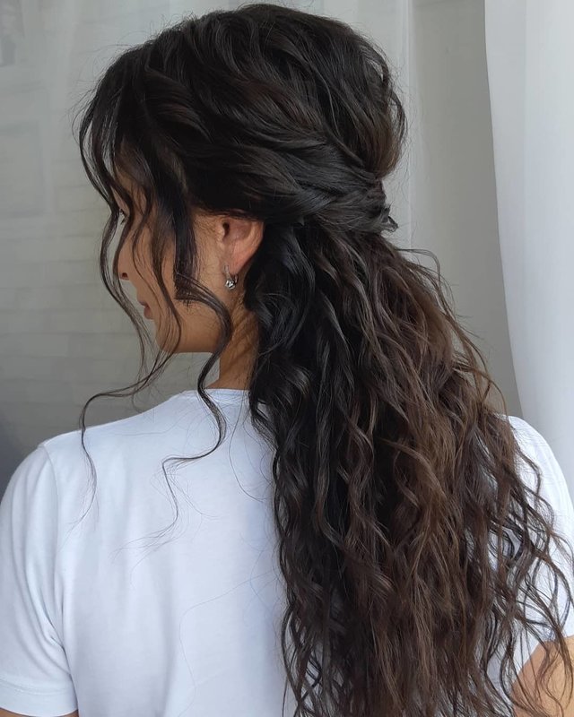 Evening hairstyle - malvinka