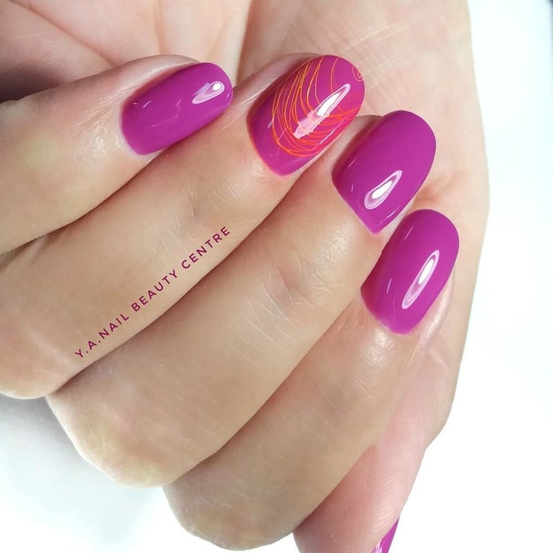 Fuchsia Nails