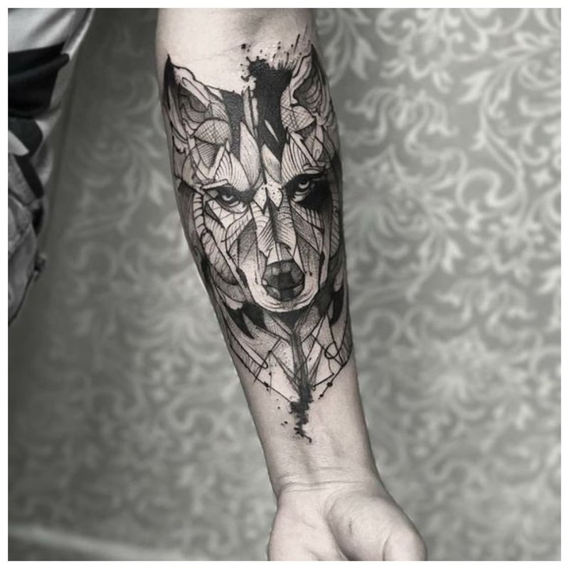 Realistic Wolf Tattoo