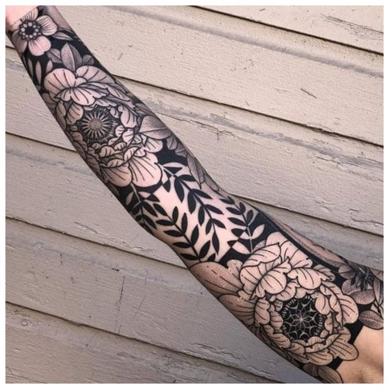 Men's arm tattoos