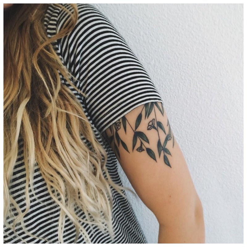 Leaf Tattoo