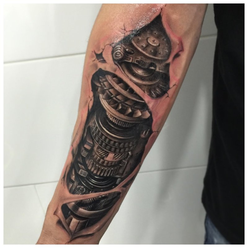 Ideas for fashionable male forearm tattoos