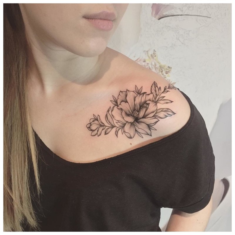 Clavicle Tattoo