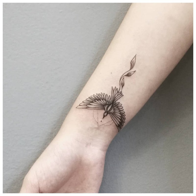 Animal tattoo on the arm of a girl