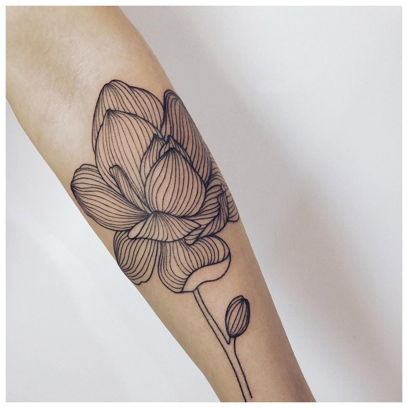 Flower linework